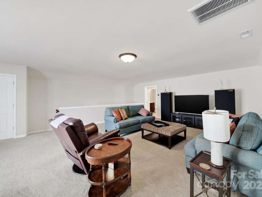 5039 Folly Lane, Fort Mill, SC 29707.  MLS# CAR4243154, YatesRealty ID 6622. 