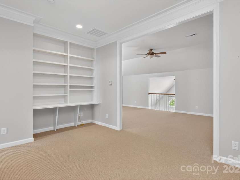 11756 Easthampton Circle, Charlotte, NC 28277.  MLS# CAR4283901, YatesRealty ID 6624. 