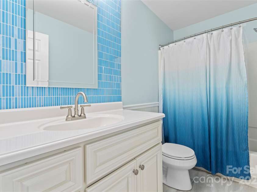 1347 Eisenhower Place, Concord, NC 28027.  MLS# CAR4234135, YatesRealty ID 6626. Bathroom