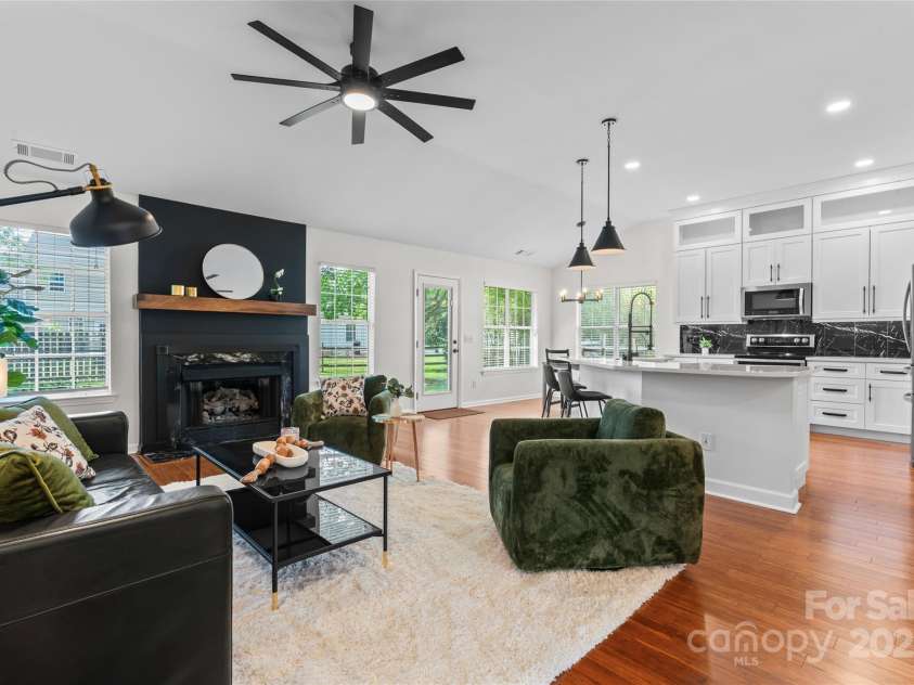 1347 Eisenhower Place, Concord, NC 28027.  MLS# CAR4234135, YatesRealty ID 6626. Entrance/ living room