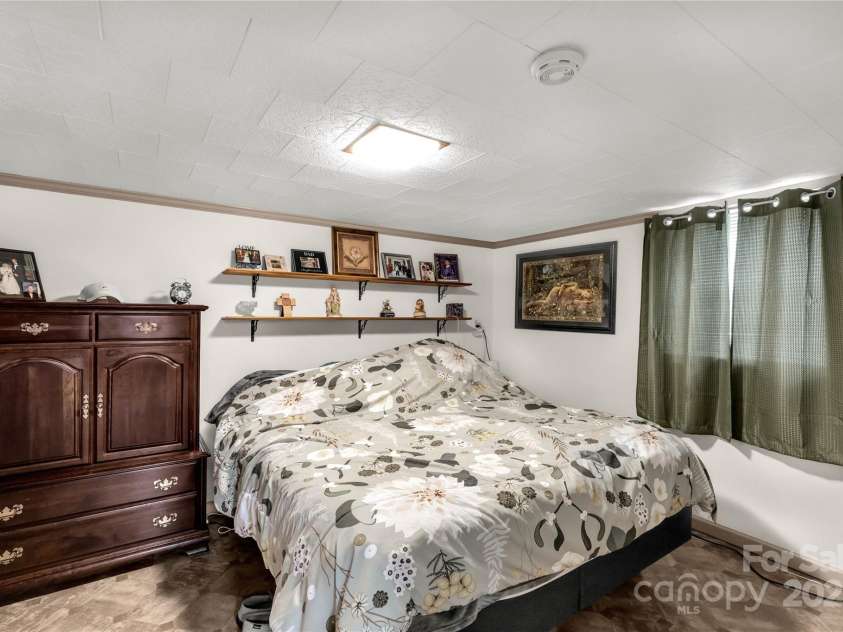 510 Jackson Road, Lancaster, SC 29720.  MLS# CAR4244352, YatesRealty ID 6627. Basement - BR