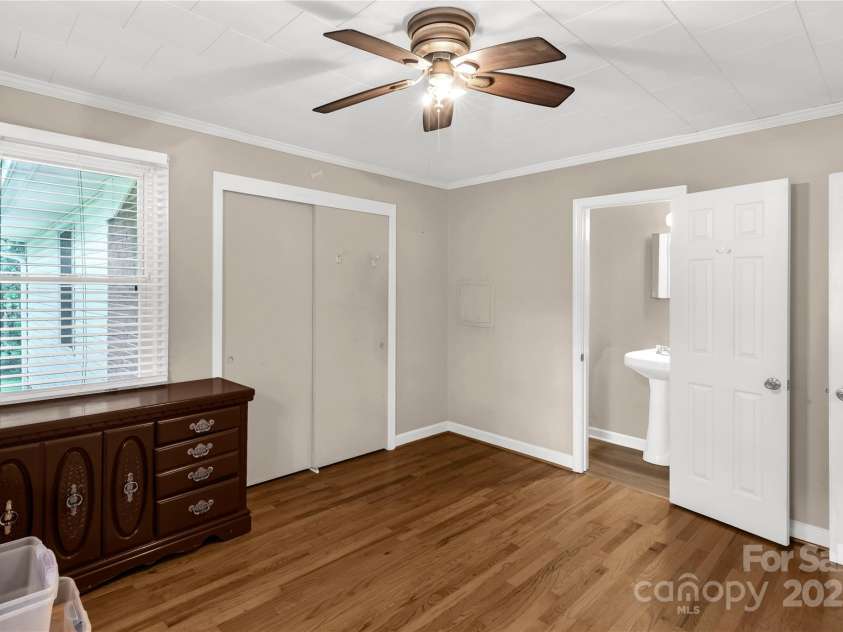 510 Jackson Road, Lancaster, SC 29720.  MLS# CAR4244352, YatesRealty ID 6627. Main level - BR