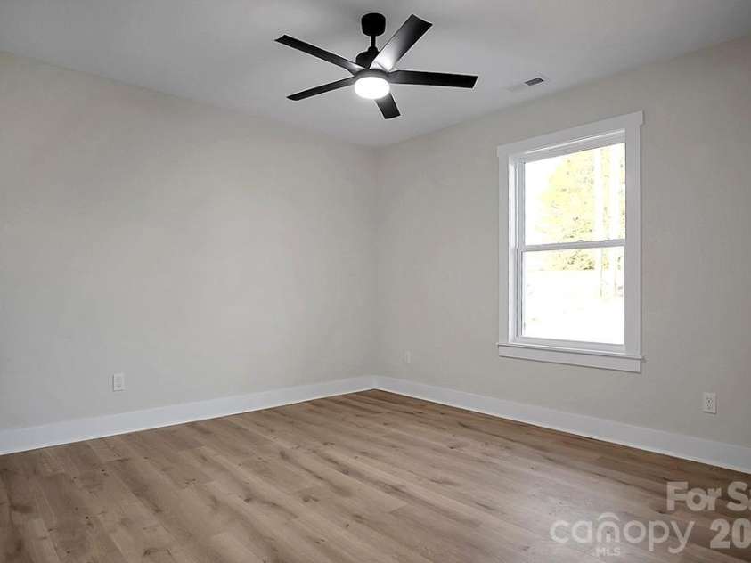 106 Quail Meadow Road, Shelby, NC 28150.  MLS# CAR4337065, YatesRealty ID 6628. 