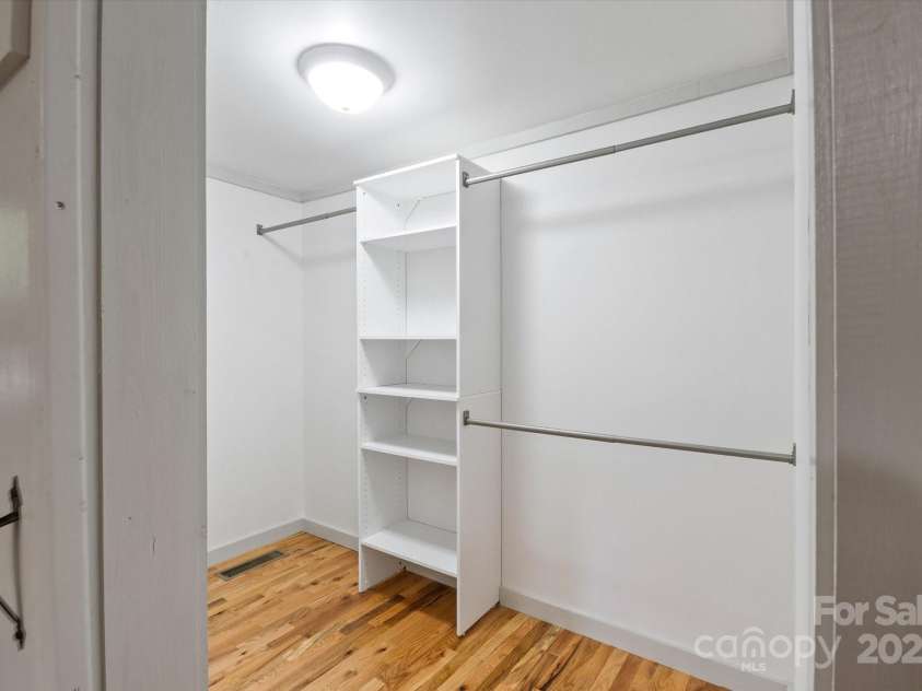 881 Peniel Road, Columbus, NC 28722.  MLS# CAR4183347, YatesRealty ID 6628. 