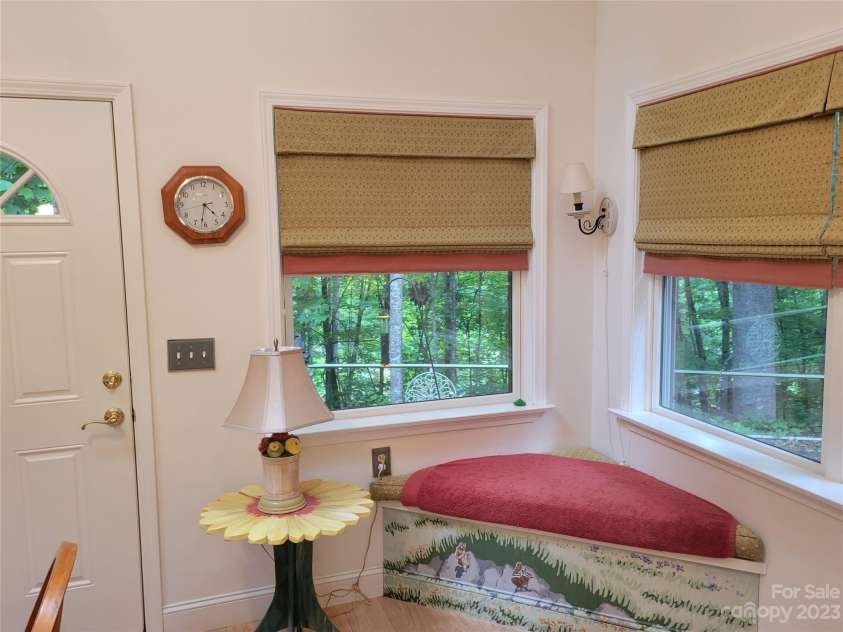 144 Ruffed Grouse Lane, Waynesville, NC 28786.  MLS# CAR4042474, YatesRealty ID 663. 