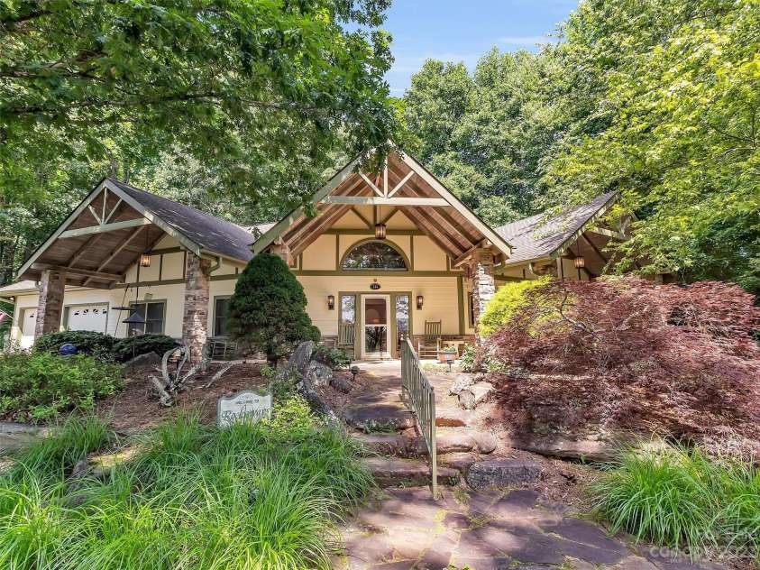 144 Ruffed Grouse Lane, Waynesville, NC 28786.  MLS# CAR4042474, YatesRealty ID 663. 