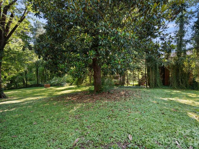 313 Main Street, Morganton, NC 28655.  MLS# CAR4401633, YatesRealty ID 663. 