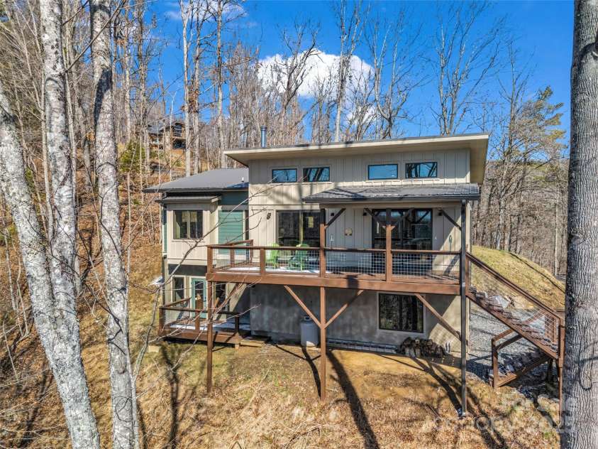 151 Sandys Home Place, Mars Hill, NC 28754.  MLS# CAR4224775, YatesRealty ID 6630. 