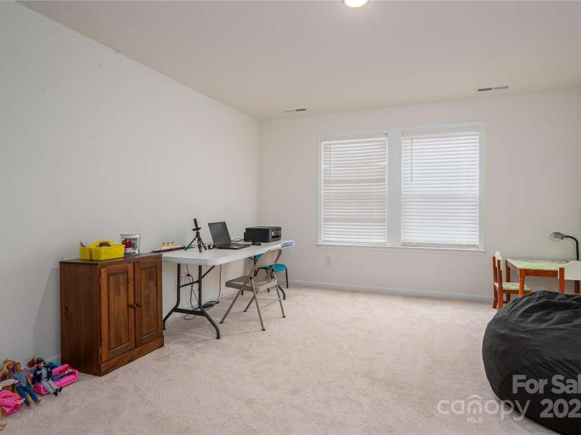 7924 Creek Park Drive, Denver, NC 28037.  MLS# CAR4240153, YatesRealty ID 6632. 