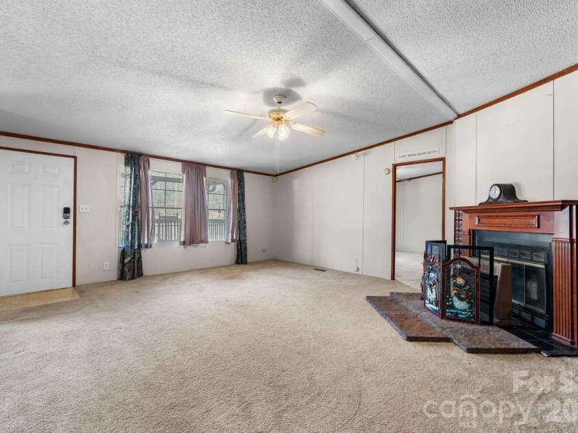 1922 Zacks Fork Road, Lenoir, NC 28645.  MLS# CAR4353078, YatesRealty ID 6633. 