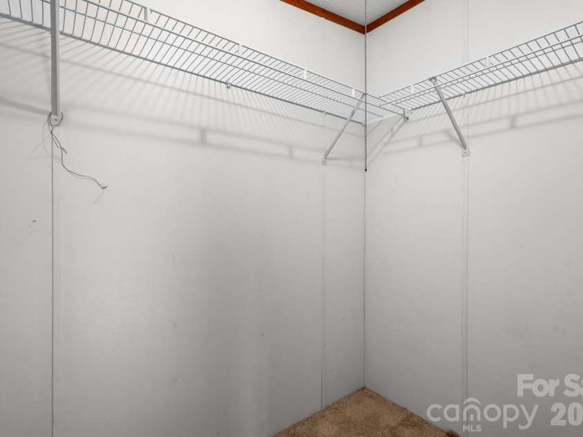 1922 Zacks Fork Road, Lenoir, NC 28645.  MLS# CAR4353078, YatesRealty ID 6633. 