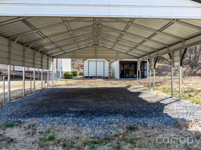 1922 Zacks Fork Road, Lenoir, NC 28645.  MLS# CAR4353078, YatesRealty ID 6633. 