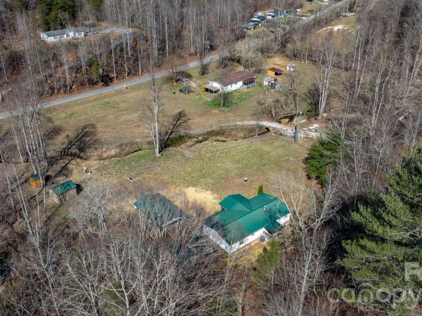 1922 Zacks Fork Road, Lenoir, NC 28645.  MLS# CAR4353078, YatesRealty ID 6633. 