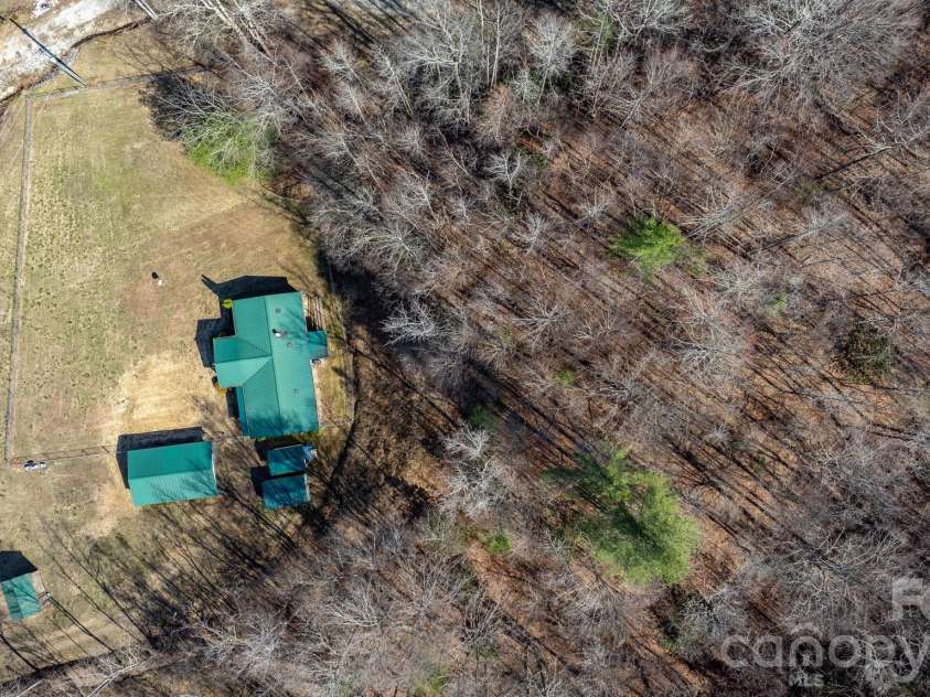 1922 Zacks Fork Road, Lenoir, NC 28645.  MLS# CAR4353078, YatesRealty ID 6633. 