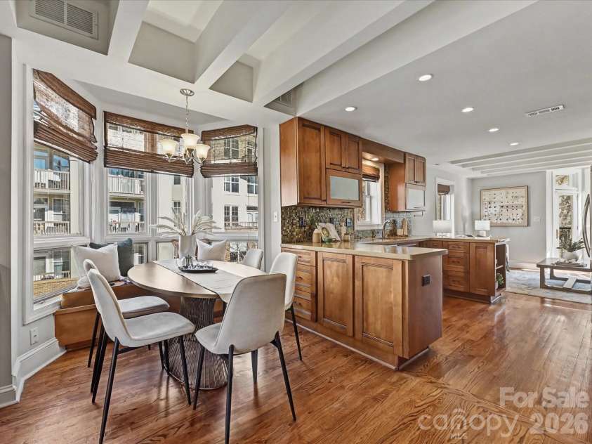 328 6th Street, Charlotte, NC 28202.  MLS# CAR4359361, YatesRealty ID 6635. 