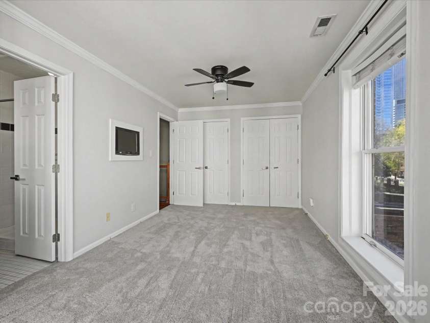328 6th Street, Charlotte, NC 28202.  MLS# CAR4359361, YatesRealty ID 6635. 