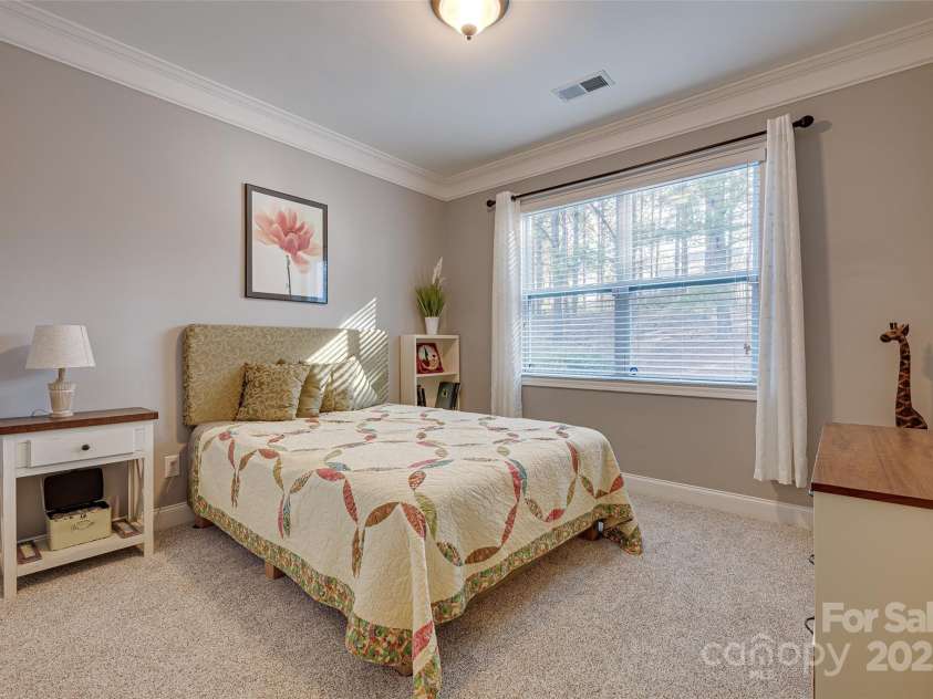 10728 Bere Island Drive, Charlotte, NC 28278.  MLS# CAR4241431, YatesRealty ID 6637. 