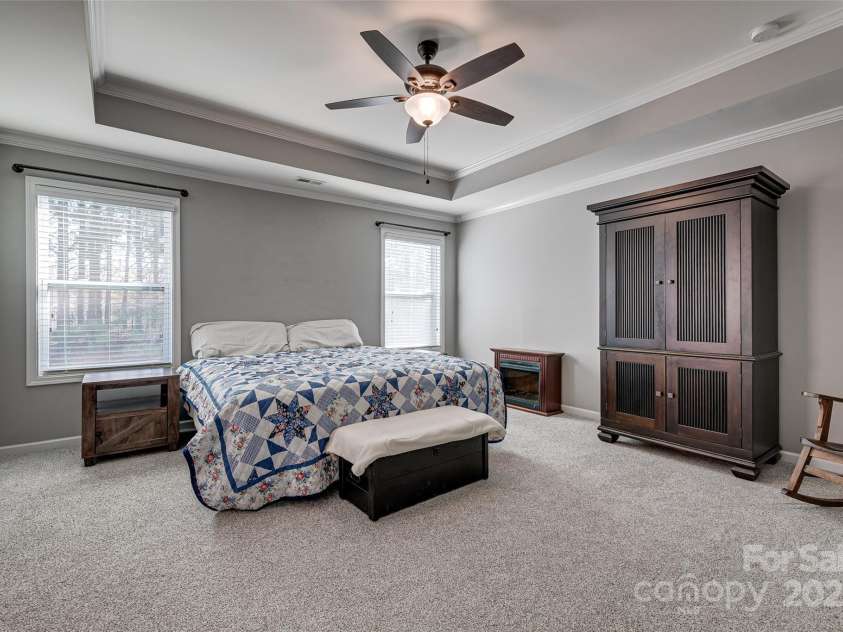 10728 Bere Island Drive, Charlotte, NC 28278.  MLS# CAR4241431, YatesRealty ID 6637. 