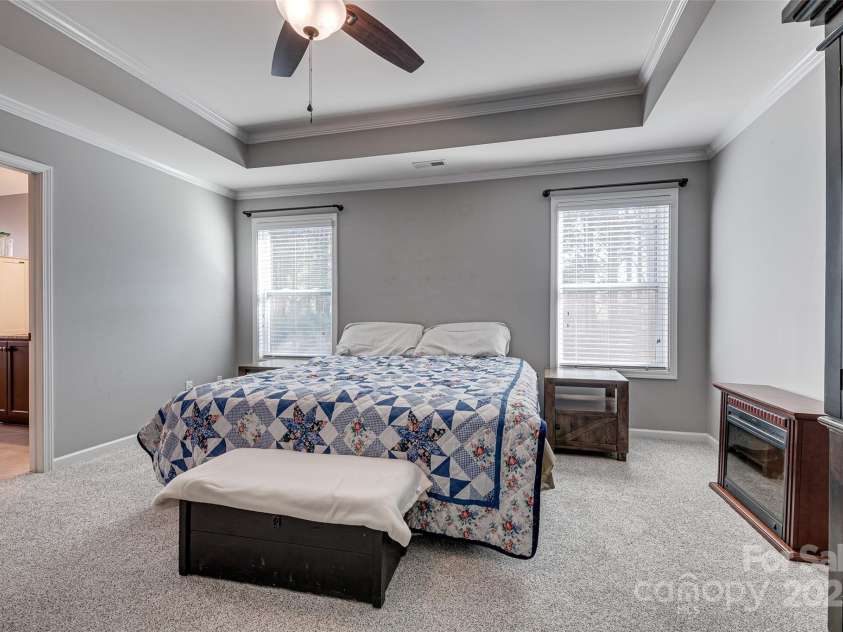 10728 Bere Island Drive, Charlotte, NC 28278.  MLS# CAR4241431, YatesRealty ID 6637. 