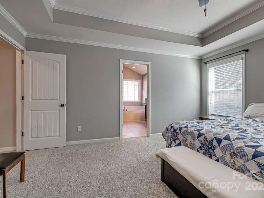 10728 Bere Island Drive, Charlotte, NC 28278.  MLS# CAR4241431, YatesRealty ID 6637. 
