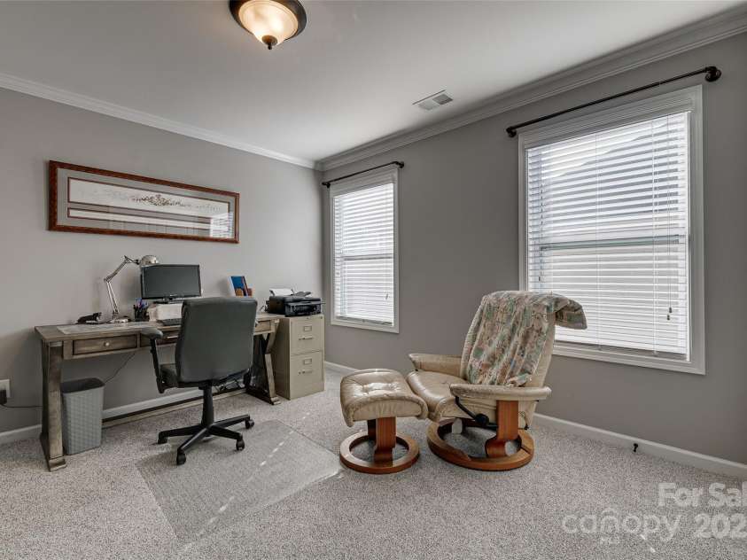 10728 Bere Island Drive, Charlotte, NC 28278.  MLS# CAR4241431, YatesRealty ID 6637. 