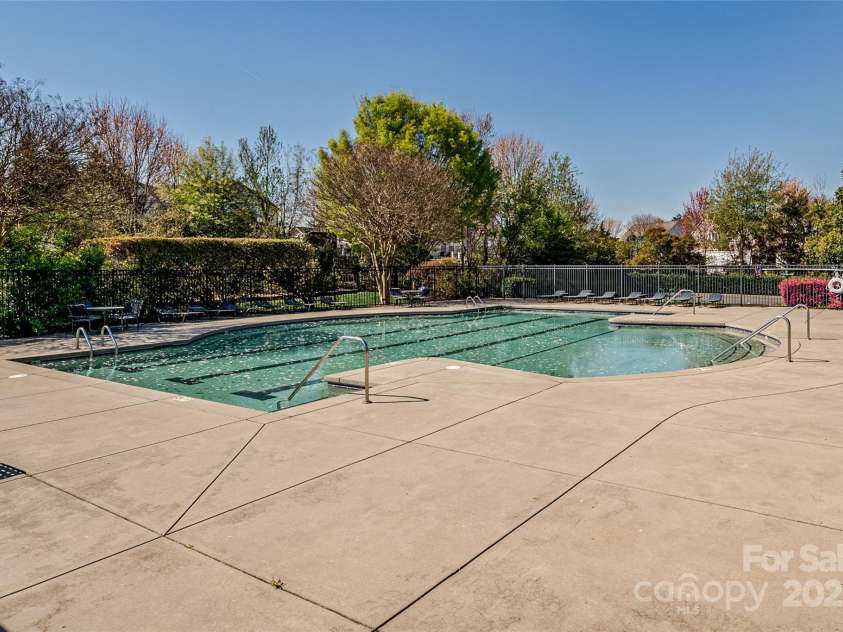 10728 Bere Island Drive, Charlotte, NC 28278.  MLS# CAR4241431, YatesRealty ID 6637. 