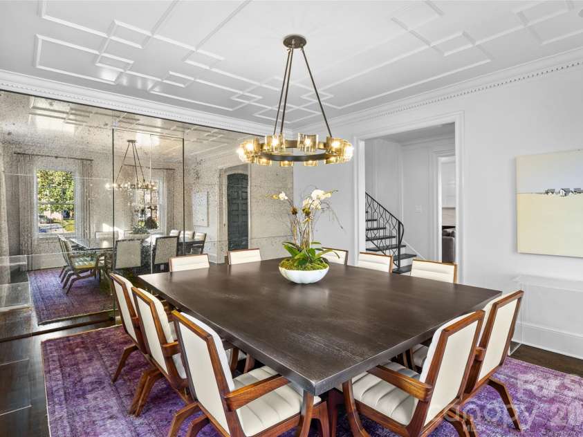 1438 Queens Road, Charlotte, NC 28207.  MLS# CAR4345945, YatesRealty ID 6637. Dining Room