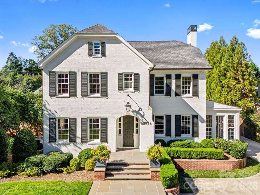 1438 Queens Road, Charlotte, NC 28207.  MLS# CAR4345945, YatesRealty ID 6637. Front Exterior