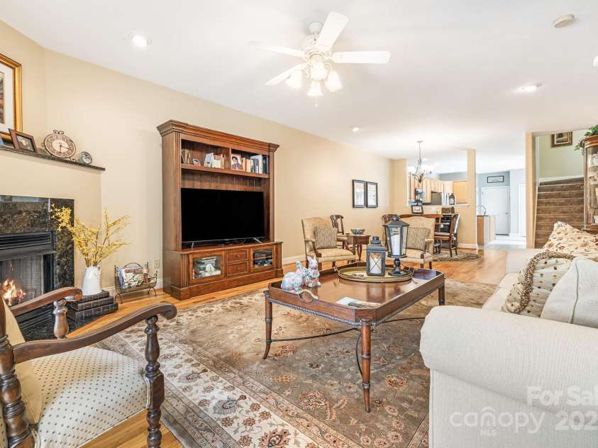 15 Holiday Drive, Arden, NC 28704.  MLS# CAR4247289, YatesRealty ID 6638. 