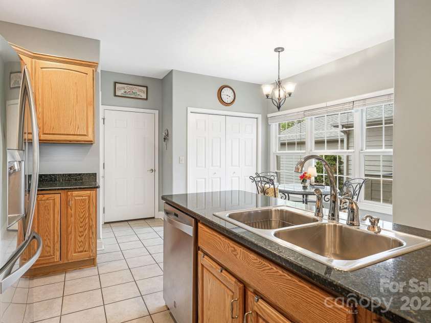 15 Holiday Drive, Arden, NC 28704.  MLS# CAR4247289, YatesRealty ID 6638. 