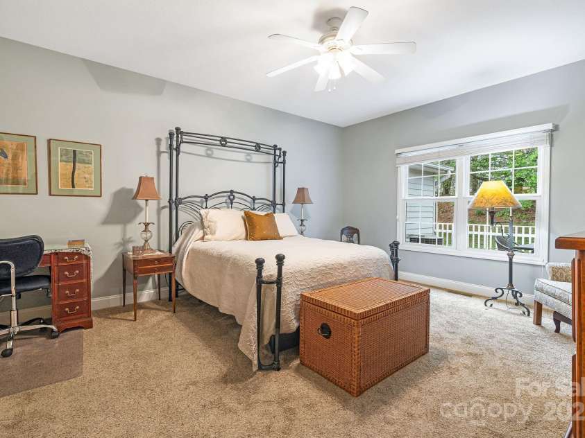 15 Holiday Drive, Arden, NC 28704.  MLS# CAR4247289, YatesRealty ID 6638. 