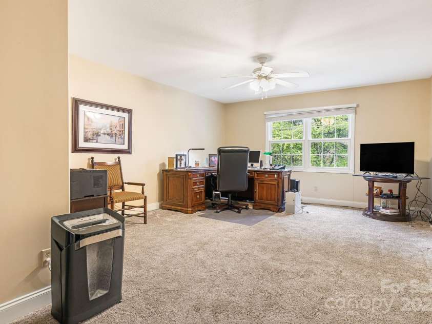 15 Holiday Drive, Arden, NC 28704.  MLS# CAR4247289, YatesRealty ID 6638. 