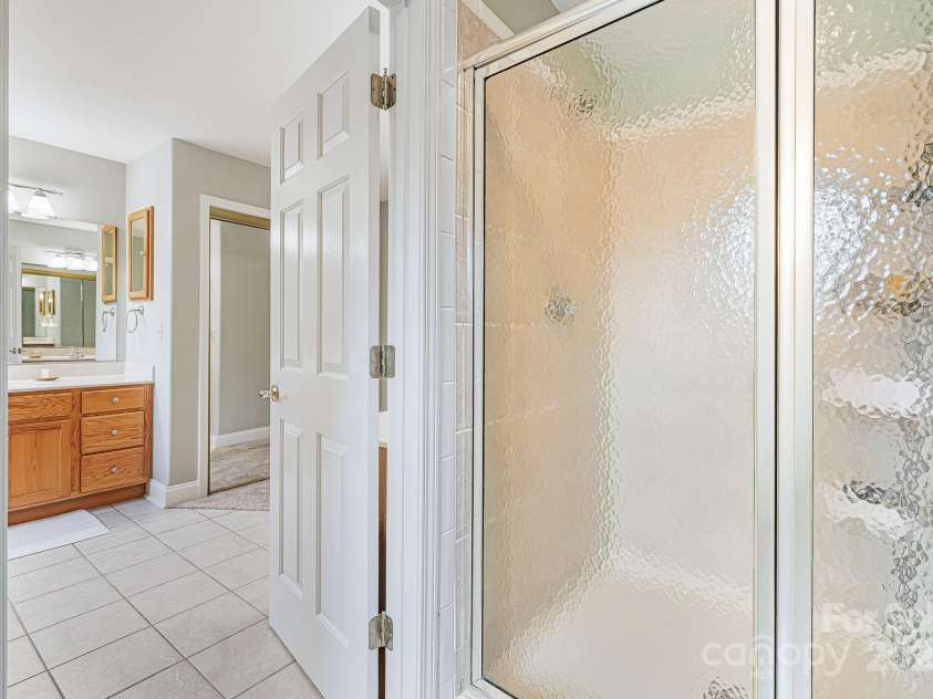 15 Holiday Drive, Arden, NC 28704.  MLS# CAR4247289, YatesRealty ID 6638. 