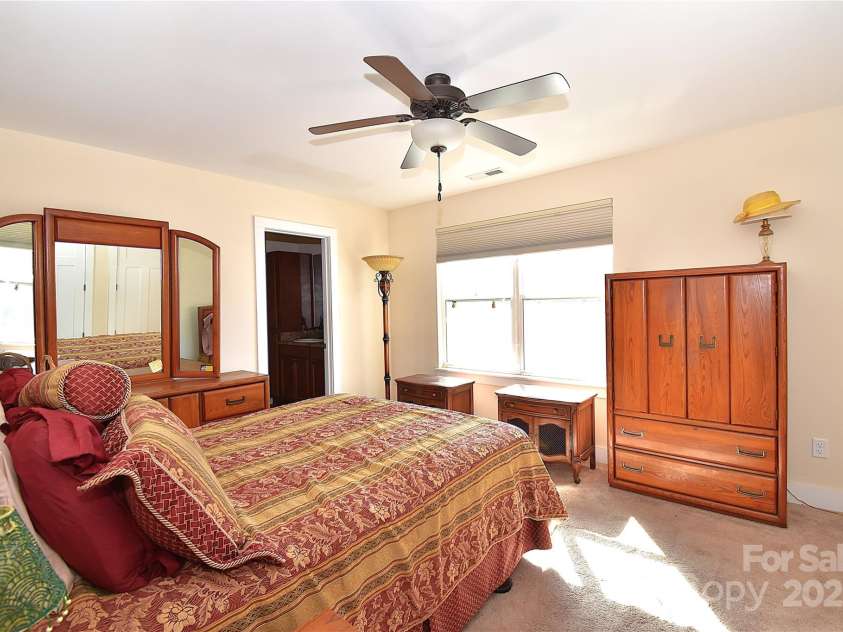 101 Monmouth Way, Candler, NC 28715.  MLS# CAR4225788, YatesRealty ID 6639. 