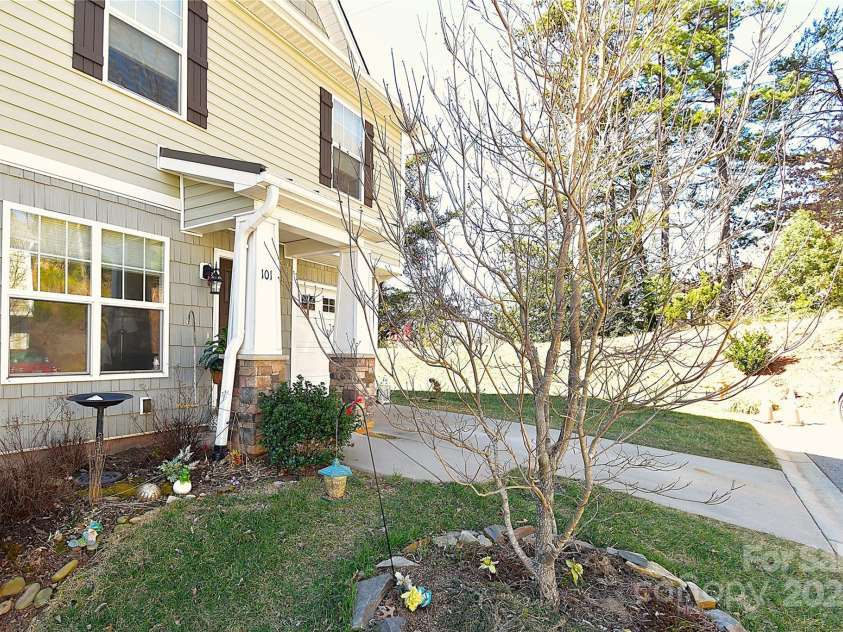 101 Monmouth Way, Candler, NC 28715.  MLS# CAR4225788, YatesRealty ID 6639. 