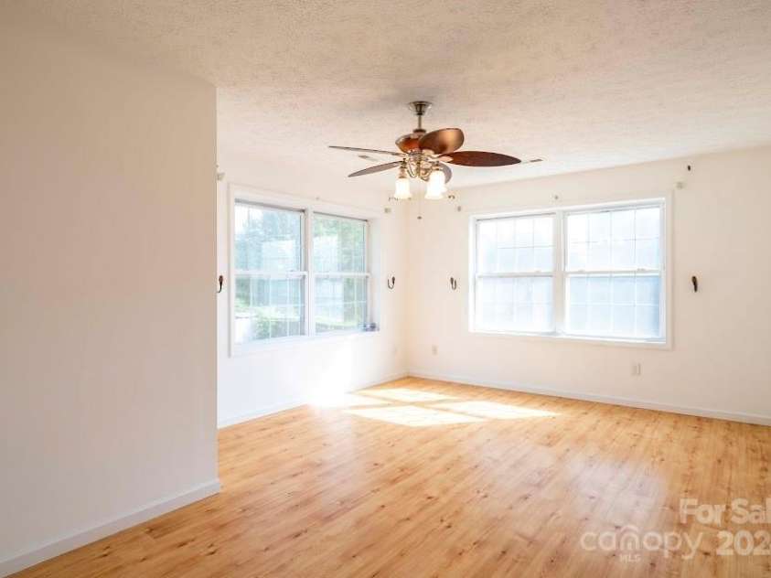 3872 US 64 Highway, Rutherfordton, NC 28139.  MLS# CAR4209156, YatesRealty ID 664. 