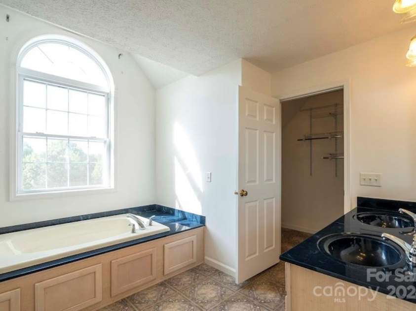 3872 US 64 Highway, Rutherfordton, NC 28139.  MLS# CAR4209156, YatesRealty ID 664. 