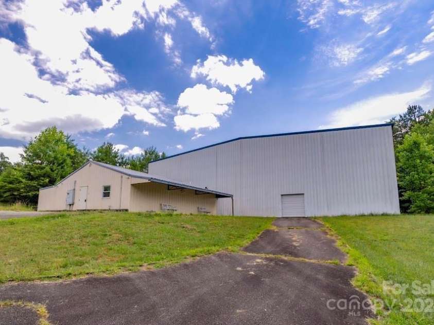 3872 US 64 Highway, Rutherfordton, NC 28139.  MLS# CAR4209156, YatesRealty ID 664. 