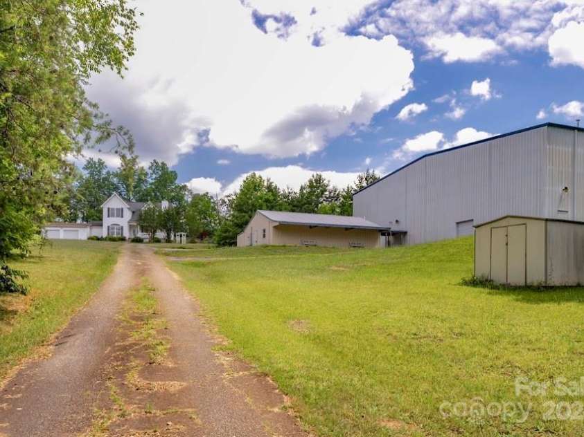3872 US 64 Highway, Rutherfordton, NC 28139.  MLS# CAR4209156, YatesRealty ID 664. 