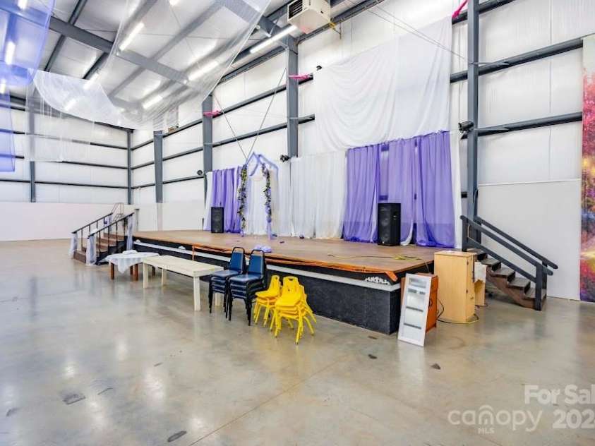 3872 US 64 Highway, Rutherfordton, NC 28139.  MLS# CAR4209156, YatesRealty ID 664. 