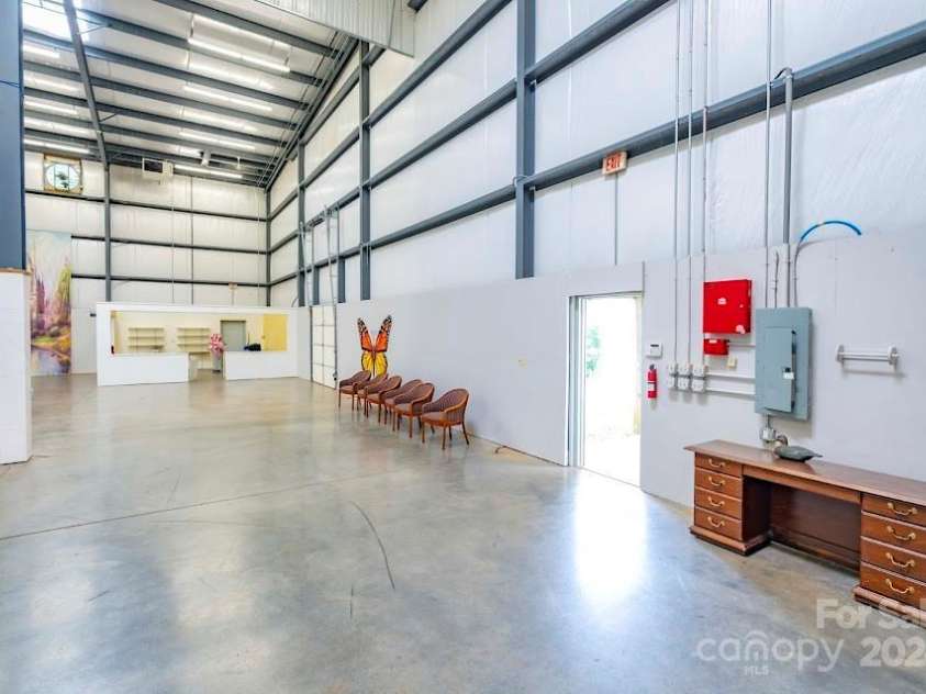 3872 US 64 Highway, Rutherfordton, NC 28139.  MLS# CAR4209156, YatesRealty ID 664. 