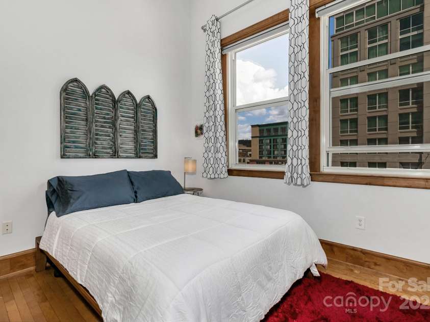 59 College Street, Asheville, NC 28801.  MLS# CAR4306677, YatesRealty ID 664. 