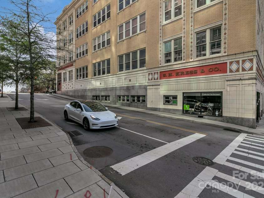 59 College Street, Asheville, NC 28801.  MLS# CAR4306677, YatesRealty ID 664. Historic Kress Building