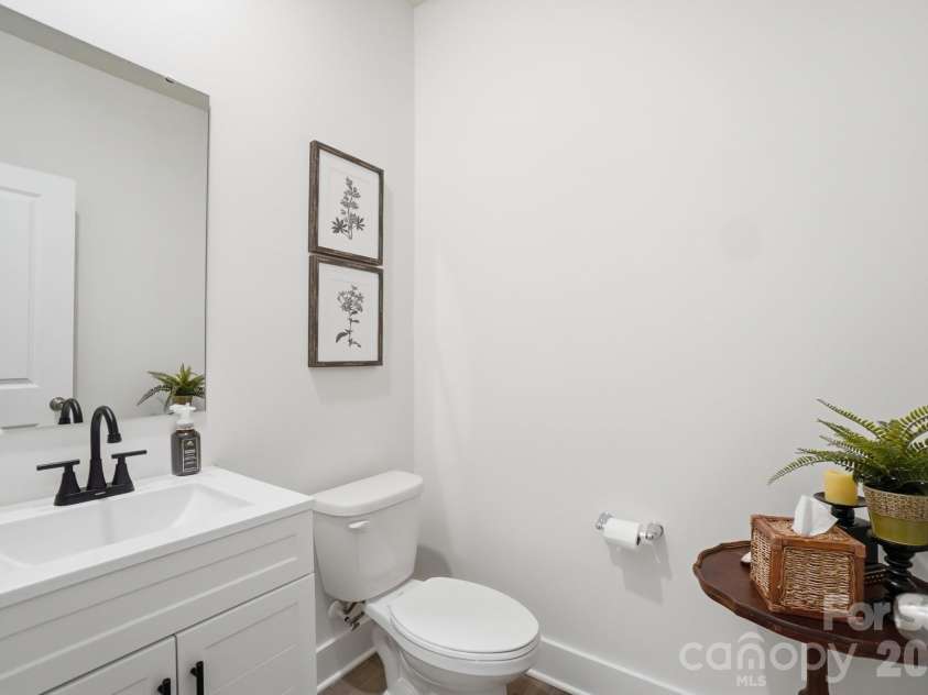 340 Heritage Place, Mooresville, NC 28115.  MLS# CAR4361386, YatesRealty ID 6641. 