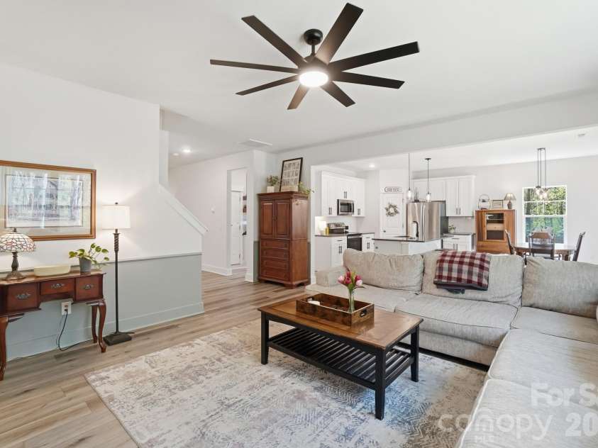 340 Heritage Place, Mooresville, NC 28115.  MLS# CAR4361386, YatesRealty ID 6641. 