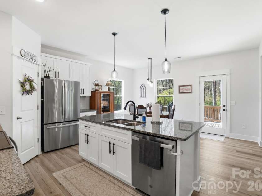 340 Heritage Place, Mooresville, NC 28115.  MLS# CAR4361386, YatesRealty ID 6641. 