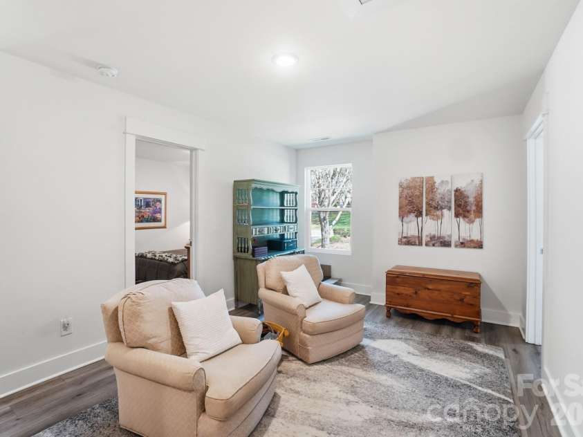 340 Heritage Place, Mooresville, NC 28115.  MLS# CAR4361386, YatesRealty ID 6641. 