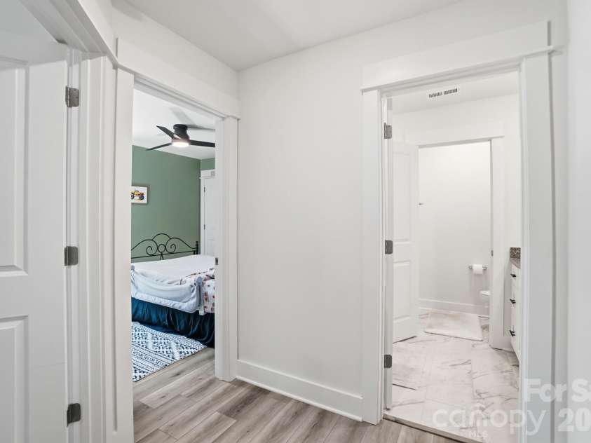 340 Heritage Place, Mooresville, NC 28115.  MLS# CAR4361386, YatesRealty ID 6641. 