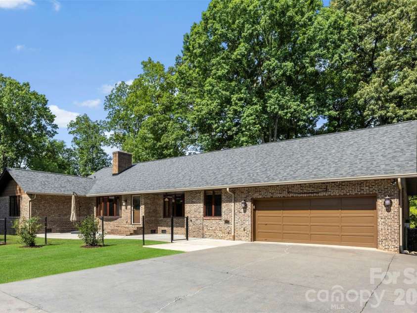 114 Old Mine Road, Mount Holly, NC 28120.  MLS# CAR4389863, YatesRealty ID 6643. 