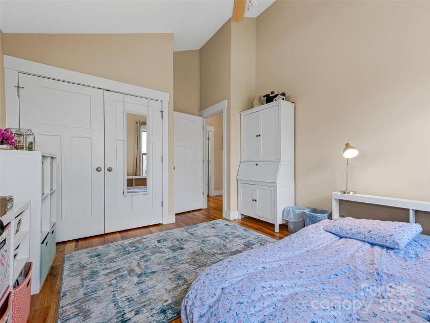 219 Westover Alley, Asheville, NC 28801.  MLS# CAR4240387, YatesRealty ID 6644. 